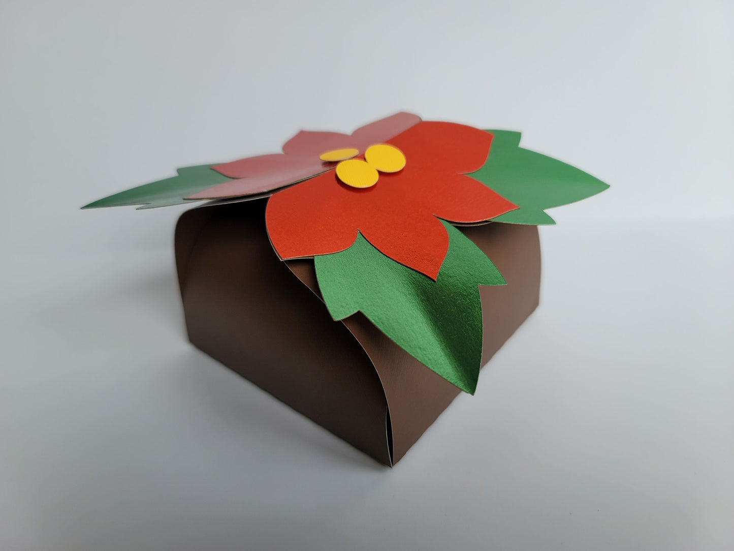 Poinsettia Holiday Gift Box